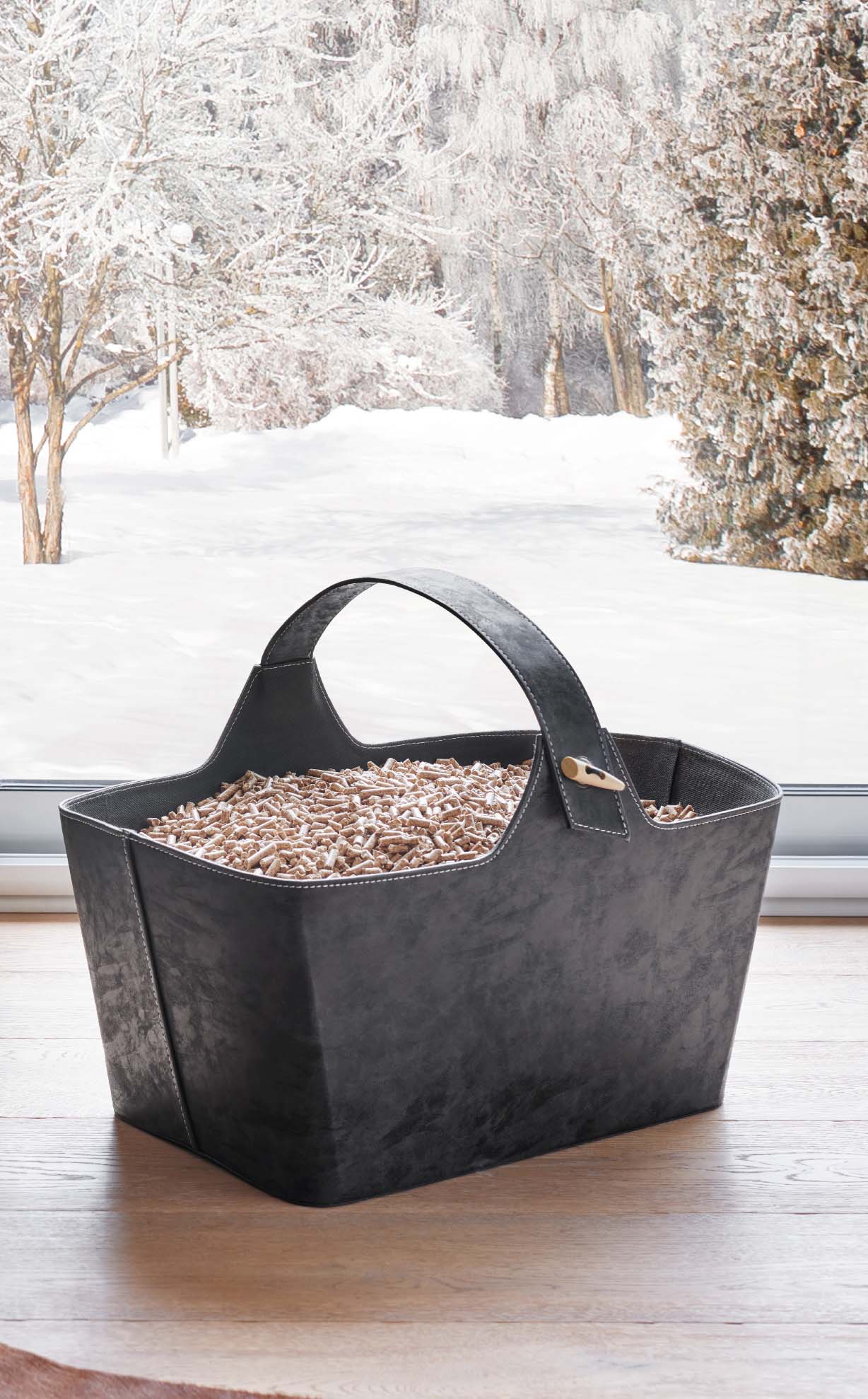 005.1234-yotta-corbeille-granules-noir-effet-vieux-cuir-pellets-ambiance-fp-5.jpg