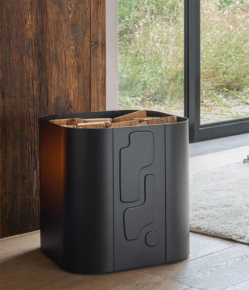 3542641732041-005.10839n3-range-buches-altik-acier-noir-givre-bois-ambiance1-liste.jpg