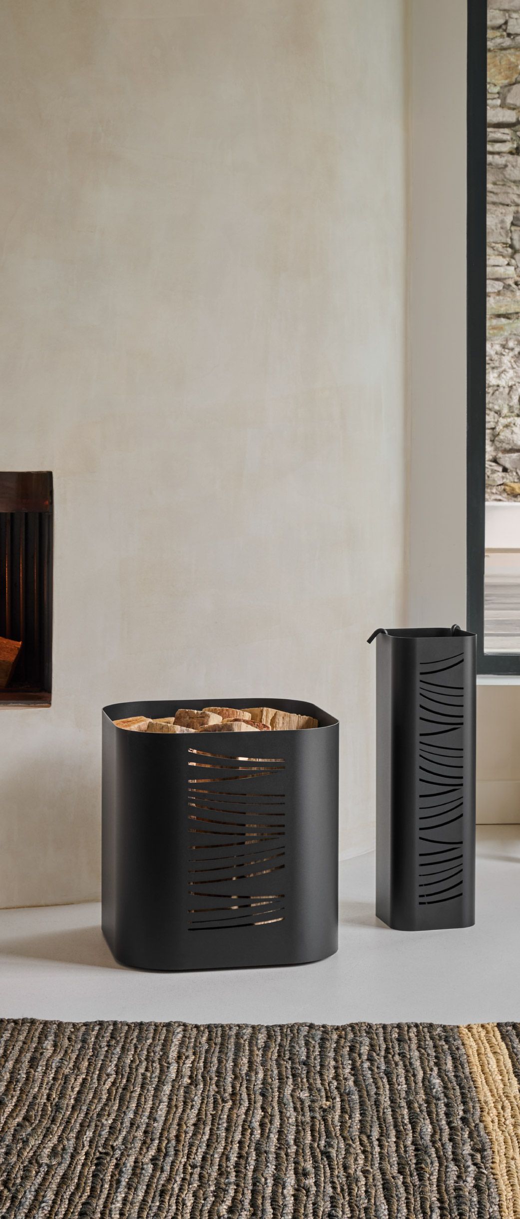 Une-produit-range-buches-serviteur-taikal